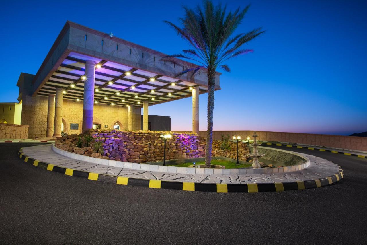 Masira Island Resort Hilf Exterior photo